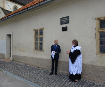 Ambrozi - odhaľovanie pamätných tabúľ